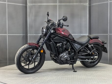 2022 Honda CMX 1100 Rebel, красный, 1077000 рублей, вид 4