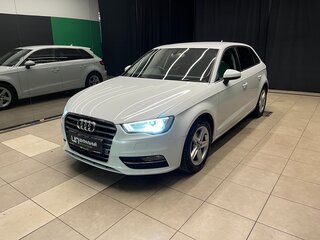 2014 Audi A3 III (8V), белый, 1300000 рублей, вид 3