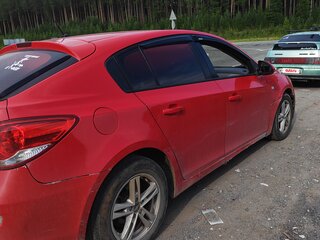 2012 Chevrolet Cruze I Рестайлинг, красный, 420000 рублей, вид 5