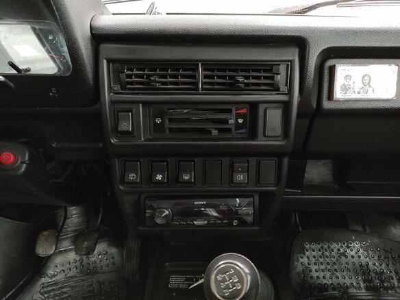 2016 Lada (ВАЗ) 2131 (4x4) I, коричневый, 390000 рублей - вид 11