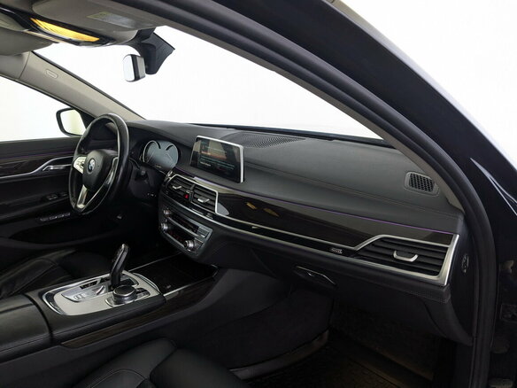 2016 BMW 7 серии Long 730Ld xDrive VI (G11/G12), чёрный, 2950000 рублей - вид 10