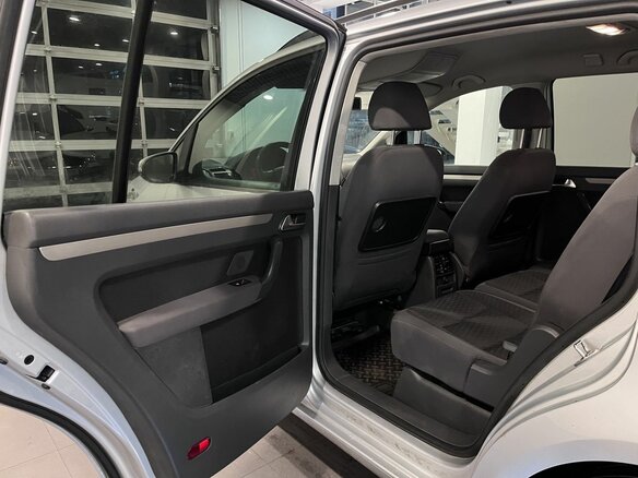 2010 Volkswagen Touran I Рестайлинг, серебристый - вид 21