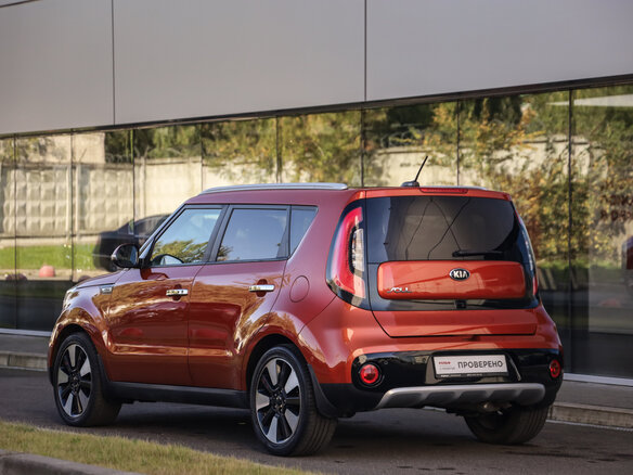 2018 Kia Soul II Рестайлинг, оранжевый, 1794777 рублей - вид 7