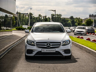 2018 Mercedes-Benz E-Класс 220 d V (W213, S213, C238), белый, 3589000 рублей, вид 4