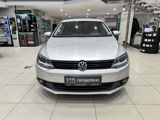 2012 Volkswagen Jetta VI, серебристый, 830000 рублей, вид 2