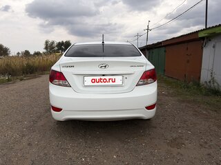 2012 Hyundai Solaris I, белый, 670000 рублей, вид 4