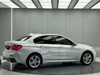 2022 BMW 1 серии 120i III (F52) Рестайлинг, белый, 1550000 рублей, вид 4