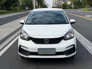 2022 Honda Fit IV, белый, 945000 рублей, вид 2