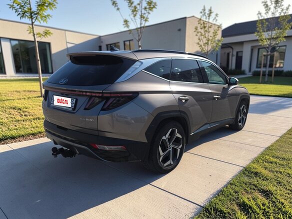 2021 Hyundai Tucson IV, серый, 3200000 рублей - вид 2