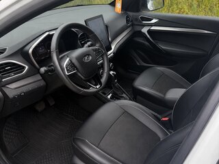 2024 Lada (ВАЗ) Vesta SW Cross I Рестайлинг (NG), белый, 1410000 рублей, вид 4