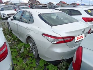 2020 Toyota Camry VIII (XV70), белый, 2252500 рублей, вид 3