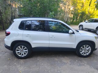 2010 Volkswagen Tiguan I, белый, 1000000 рублей, вид 1