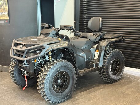 2026 BRP Can-Am Outlander MAX 1000R, чёрный, 2790000 рублей, вид 1