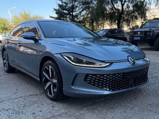 2022 Volkswagen Lamando L II, серебристый, 2050000 рублей, вид 3