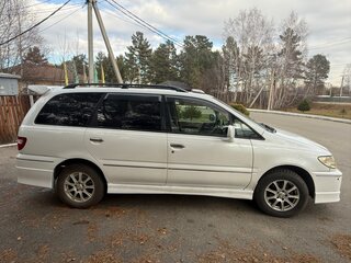 2000 Nissan Presage I, белый, 500000 рублей, вид 3