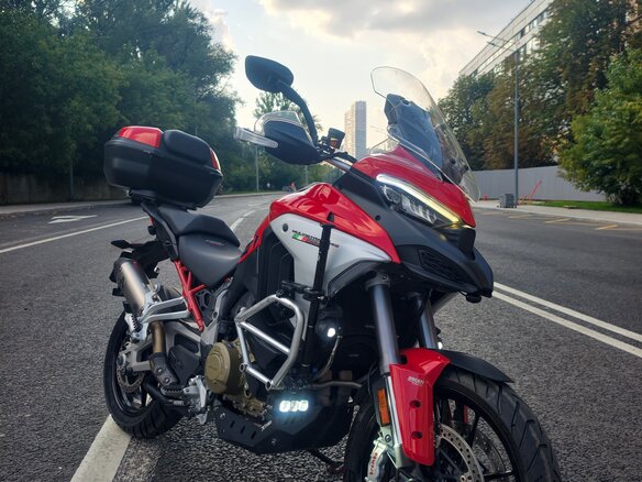 2023 Ducati Multistrada V4, красный, 2650000 рублей - вид 12