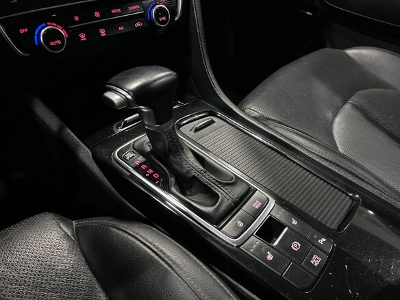 2018 Kia Optima IV, белый - вид 30