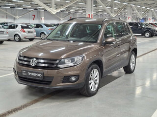 2015 Volkswagen Tiguan I Рестайлинг, коричневый, 1550000 рублей, вид 1