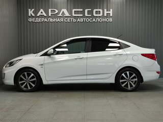 2013 Hyundai Solaris I, белый, 897000 рублей, вид 5