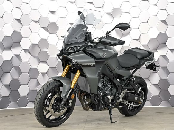 2021 Yamaha MT-09 Tracer (FJ-09), зелёный, 1299000 рублей - вид 1