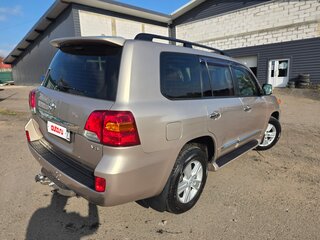 2013 Toyota Land Cruiser 200 Series Рестайлинг 1, золотистый, 4950000 рублей, вид 5