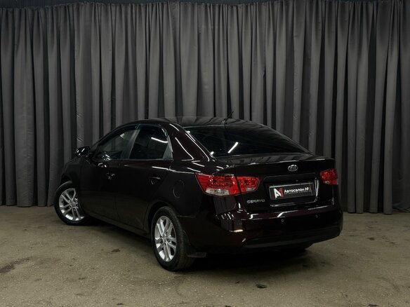 2011 Kia Cerato 6-speed II, красный - вид 3