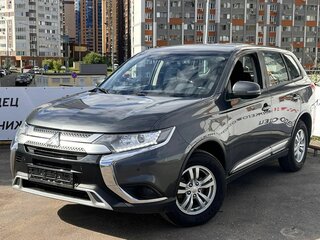 2021 Mitsubishi Outlander III Рестайлинг 3, серый, 1850000 рублей, вид 1