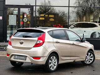 2012 Hyundai Solaris I, бежевый, 1239000 рублей, вид 4