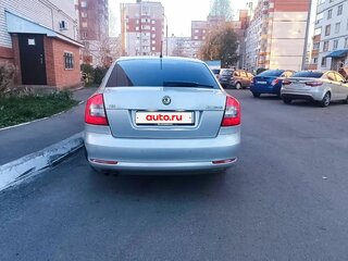 2012 Skoda Octavia II (A5) Рестайлинг, серебристый, 800000 рублей, вид 4