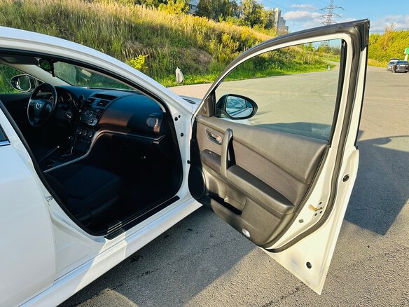 2011 Mazda 6 II (GH) Рестайлинг, белый - вид 18