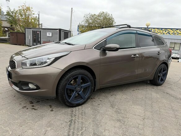 2014 Kia Ceed II, коричневый, 1200000 рублей - вид 1