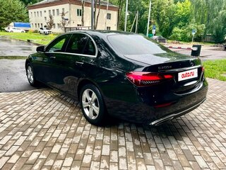 2020 Mercedes-Benz E-Класс 200 d V (W213, S213, C238) Рестайлинг, чёрный, 2030000 рублей, вид 3