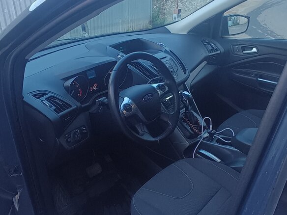 2014 Ford Kuga II, серый, 1950000 рублей - вид 6