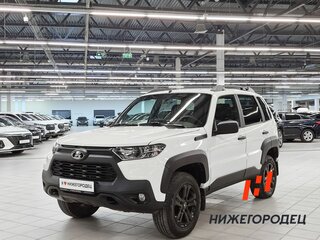 2024 Lada (ВАЗ) Niva Travel I, белый, 1109000 рублей, вид 1