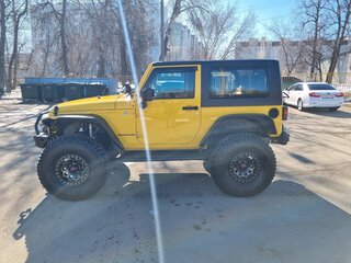 2008 Jeep Wrangler III (JK), жёлтый, 4050000 рублей, вид 3
