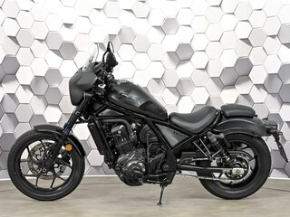 2021 Honda CMX 1100 Rebel, чёрный, 877000 рублей, вид 4
