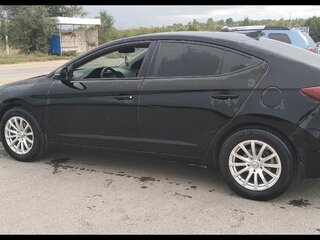 2019 Hyundai Elantra VI (AD) Рестайлинг, чёрный, 1200000 рублей, вид 4