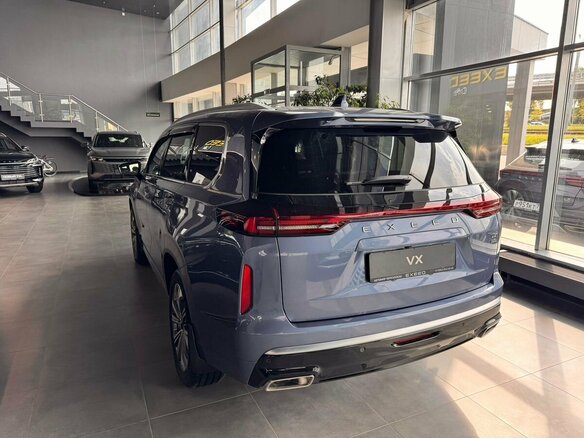 2025 Exeed VX I Рестайлинг, синий, 5672700 рублей - вид 4