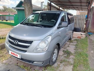 2010 Hyundai H-1 II, серебристый, 1100000 рублей, вид 1