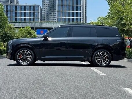 2026 Lynk & Co 900, чёрный, 7000077 рублей, вид 5