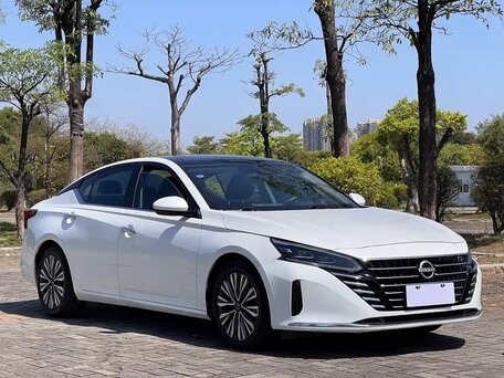 2022 Nissan Altima VI (L34), белый, 1847007 рублей, вид 3