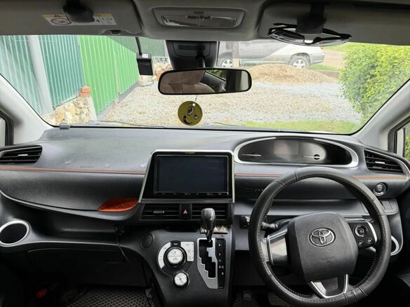 2018 Toyota Sienta II Рестайлинг, серый, 1200000 рублей - вид 11