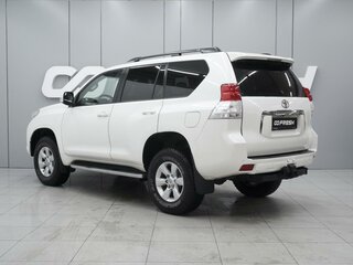 2012 Toyota Land Cruiser Prado 150 Series, белый, 2380000 рублей, вид 2