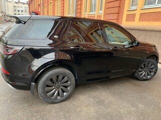 2020 Land Rover Discovery Sport I Рестайлинг, чёрный, 3450000 рублей, вид 3