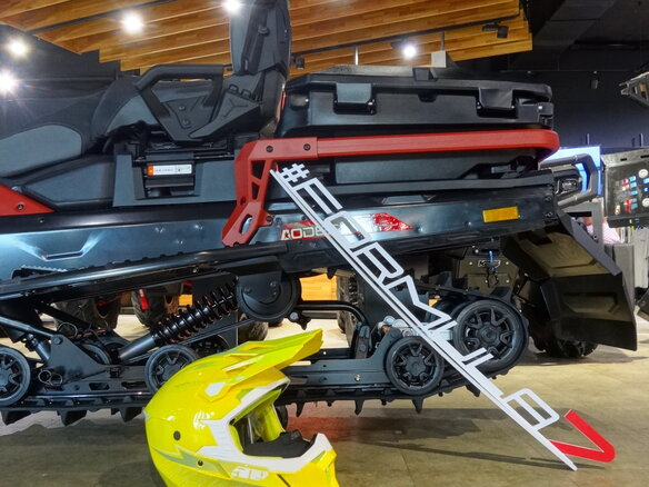 2026 AODES (Odes) Snowcross 900T WT, чёрный, 1760000 рублей - вид 4