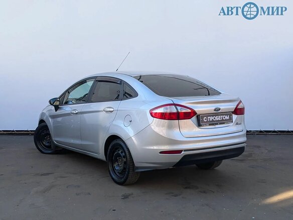 2015 Ford Fiesta Mk6 Рестайлинг, серебристый, 709000 рублей - вид 6