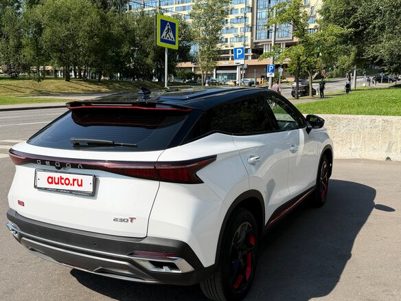 2022 Omoda C5 I, белый - вид 4