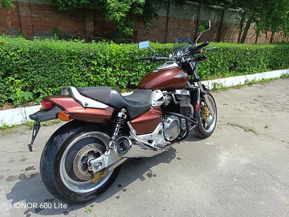 2003 Honda X4, красный, 650000 рублей