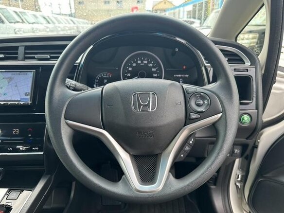2022 Honda Shuttle II Рестайлинг, белый, 1095000 рублей - вид 12
