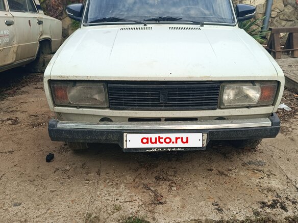 1996 Lada (ВАЗ) 2105, белый, 80000 рублей - вид 1